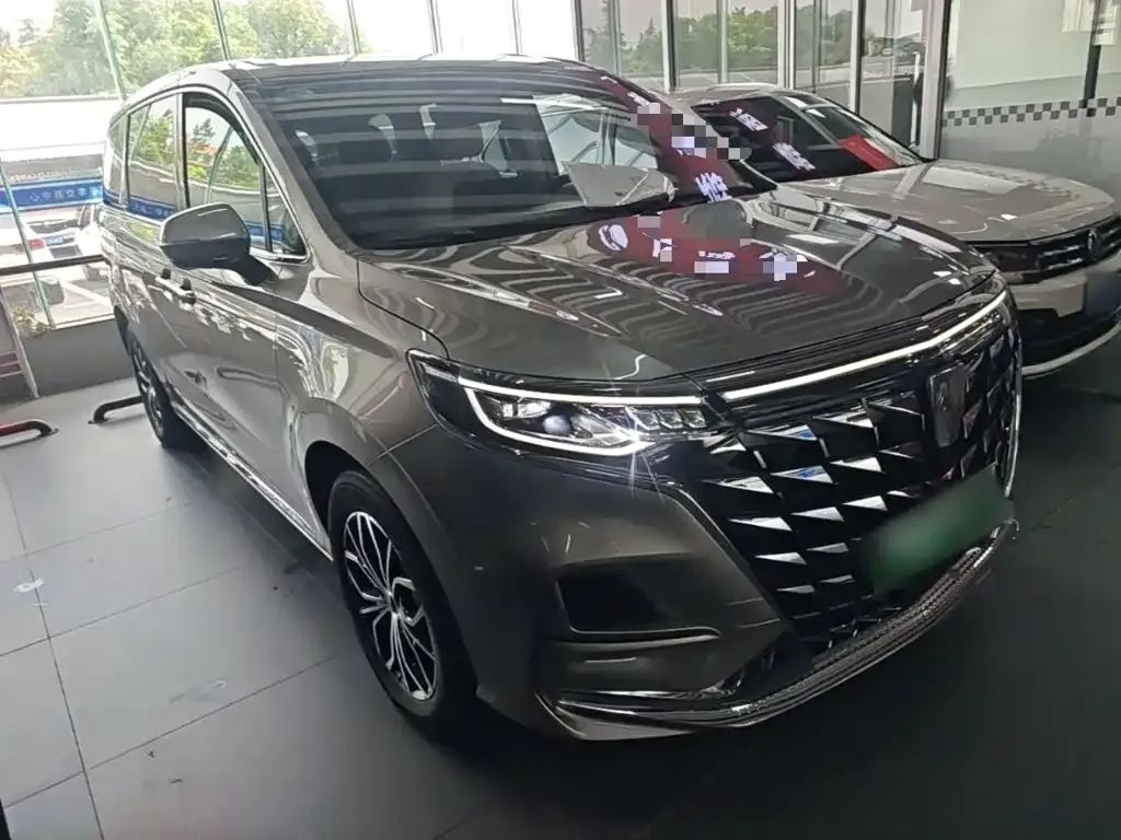 Roewe iMAX8 New Energy — фото 3