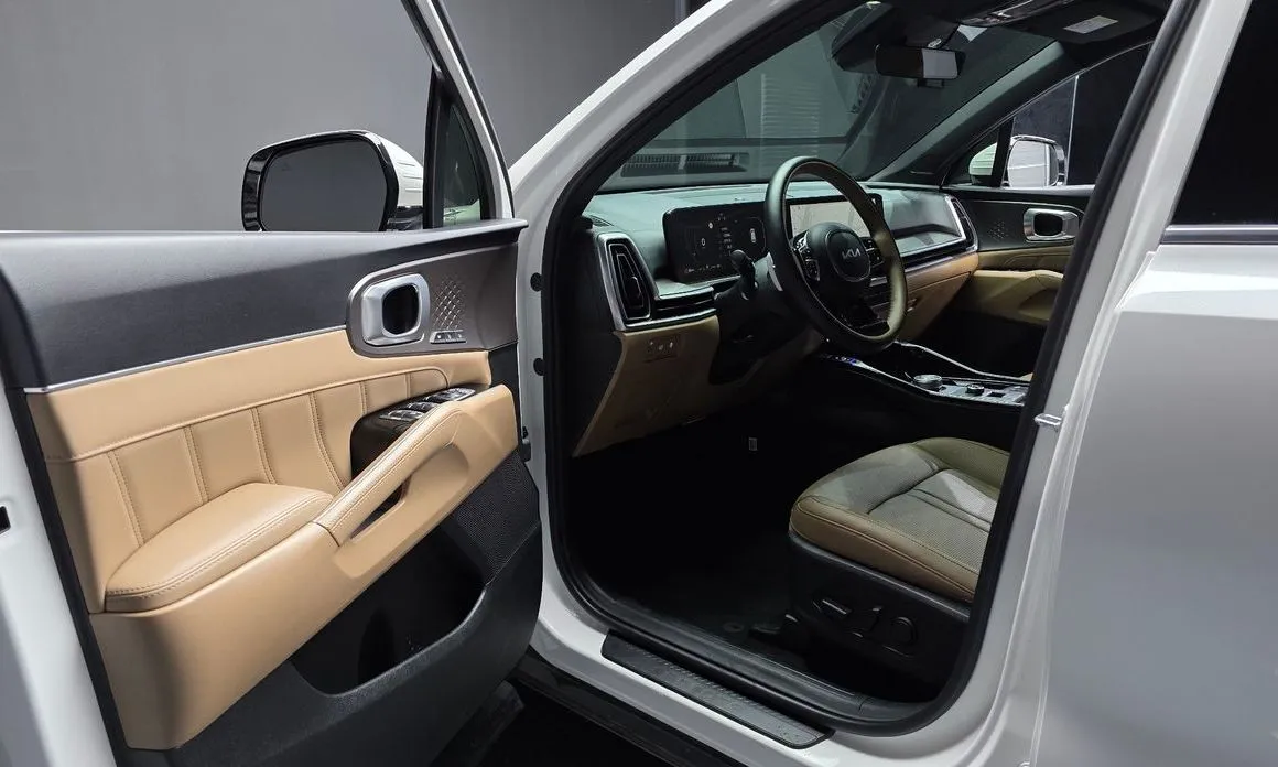Kia Sorento — фото 6