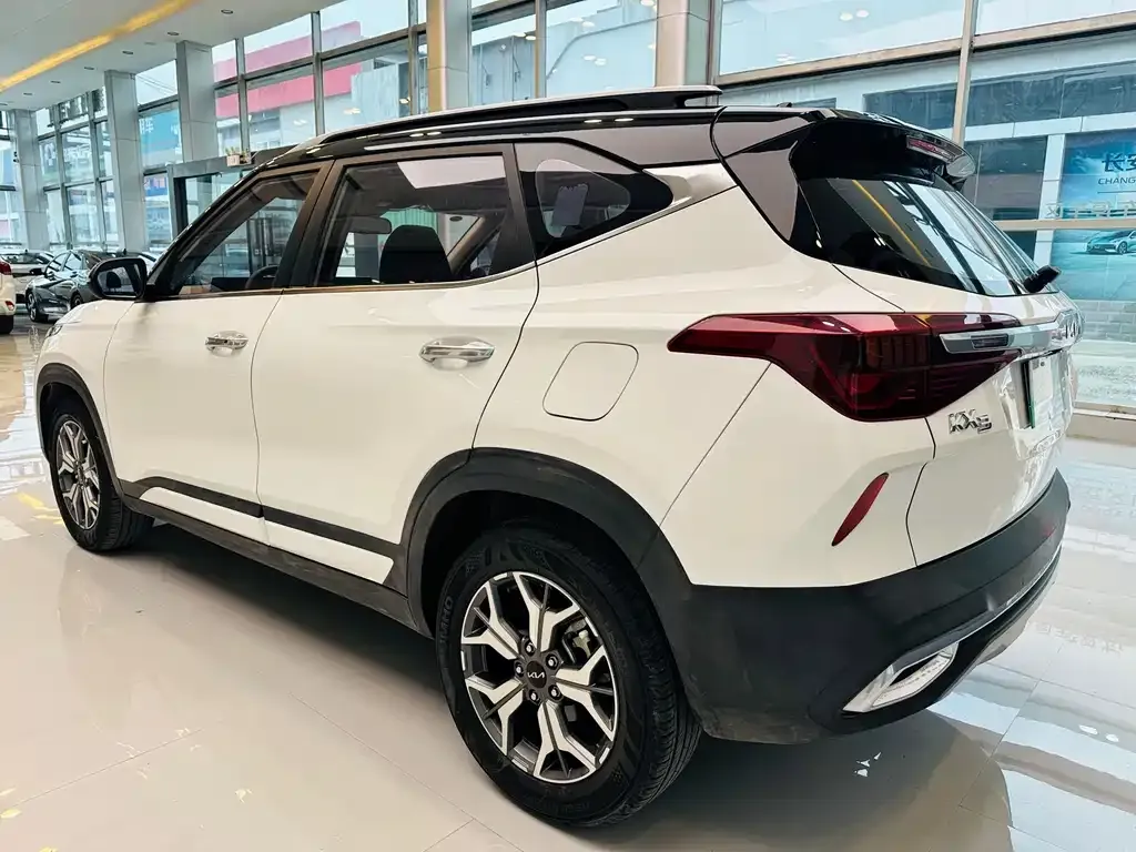 Kia KX3 — фото 8