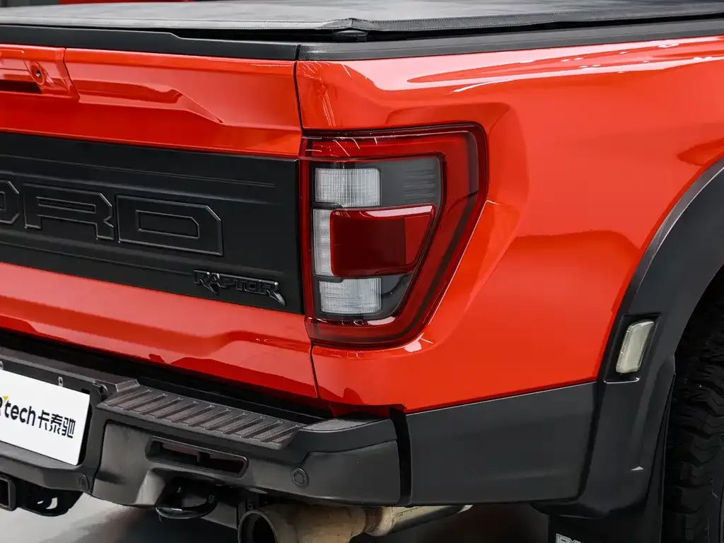 Ford F-150 Raptor — фото 5