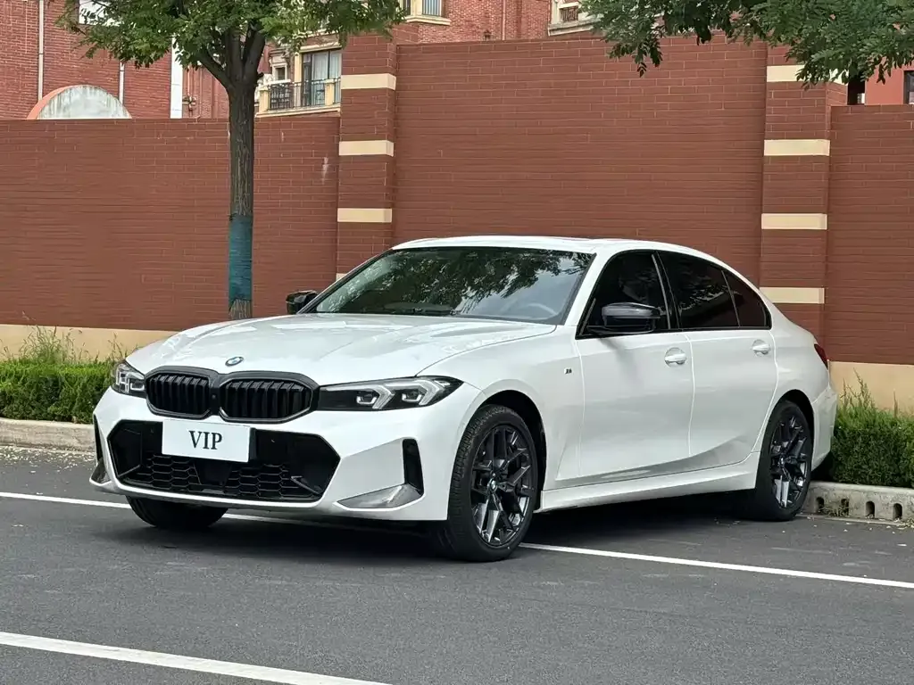 BMW 3 Series — фото 1