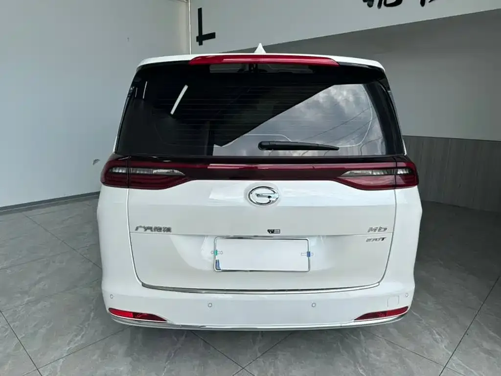 GAC Motor Trumpchi M6 — фото 10