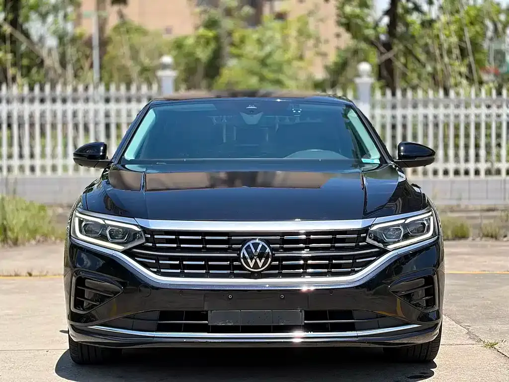 Volkswagen Passat — фото 9