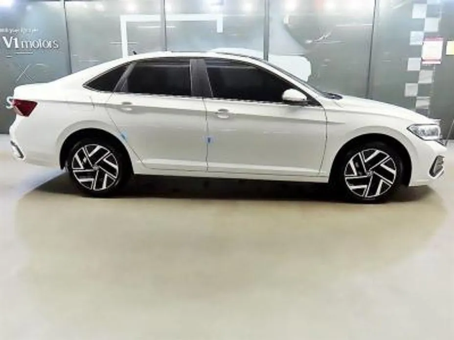 Volkswagen Jetta — фото 2