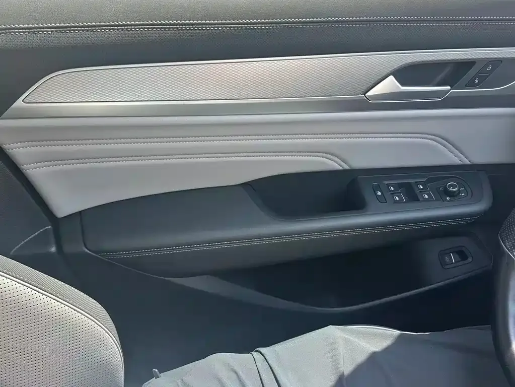 Volkswagen Tavendor 2024 из CN, фото 2