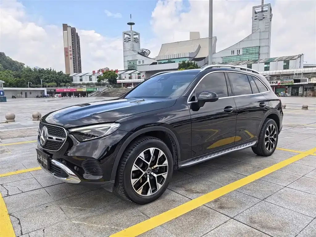 Mercedes-Benz GLC — фото 1