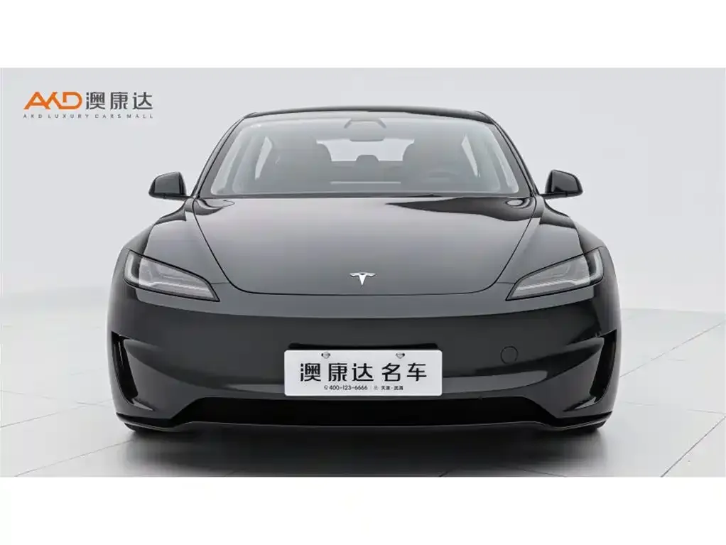 Tesla Model 3 — фото 5