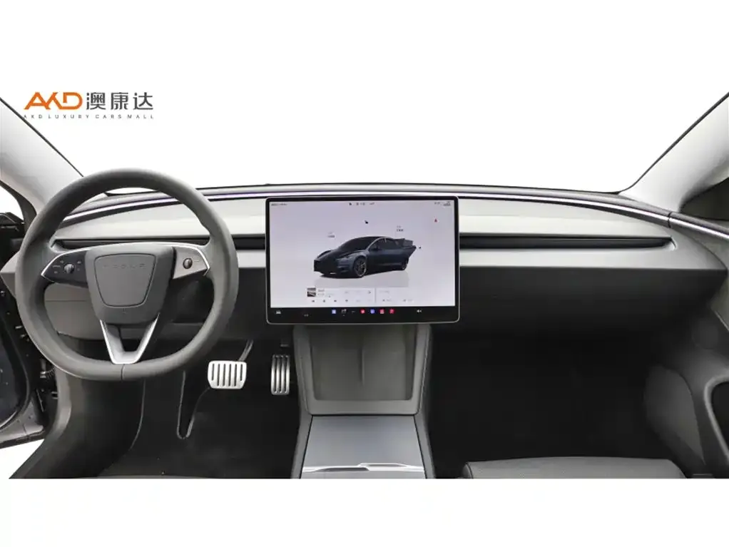 Tesla Model 3 — фото 3