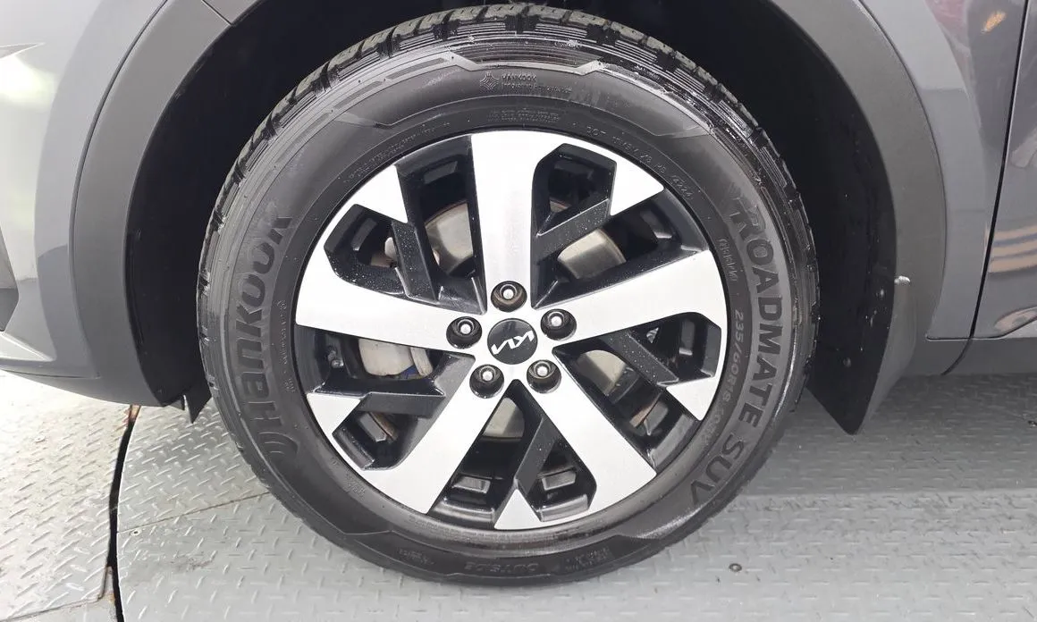Kia Sorento — фото 3
