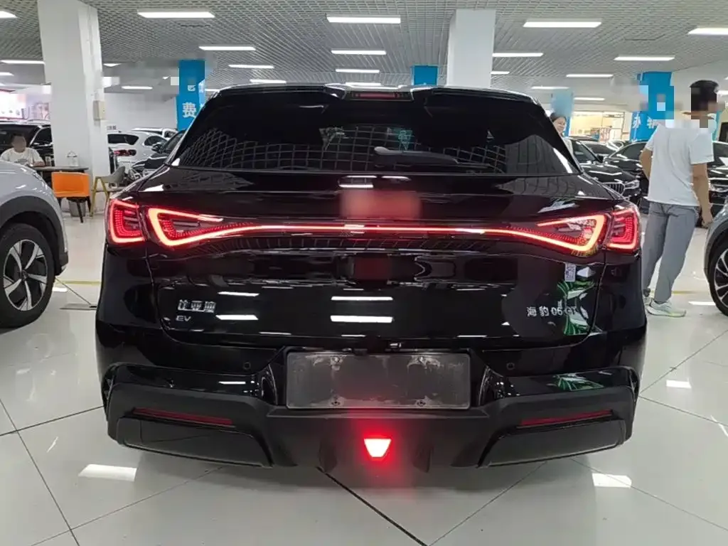 BYD Seal 06GT — фото 4