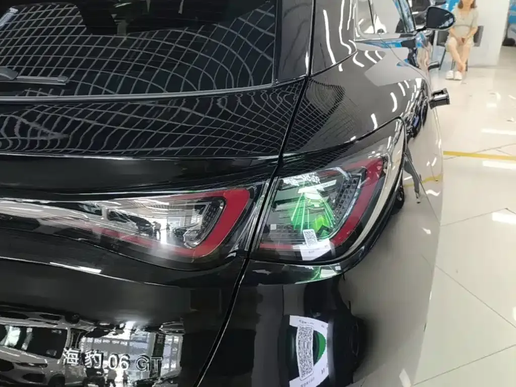 BYD Seal 06GT — фото 9