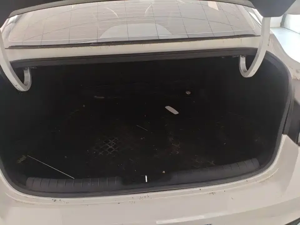 Hyundai Elantra 2022 из CN, фото 3