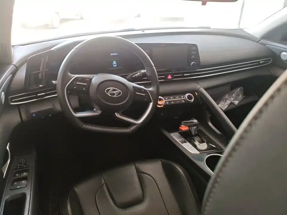 Hyundai Elantra 2022 из CN, фото 6