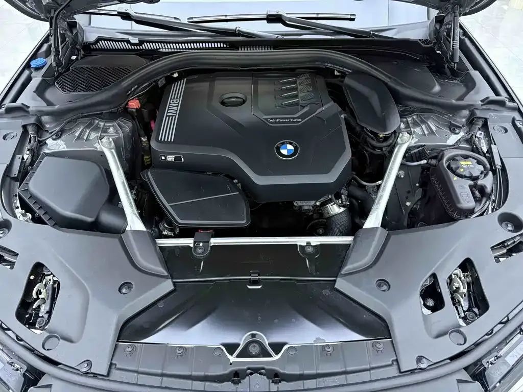 BMW 5 Series (Import) — фото 8