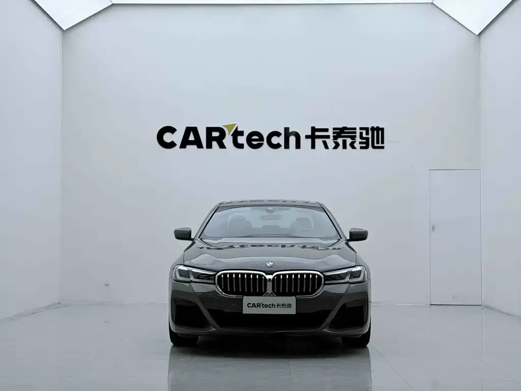 BMW 5 Series (Import) — фото 3