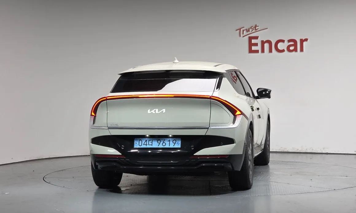 Kia EV6 — фото 2