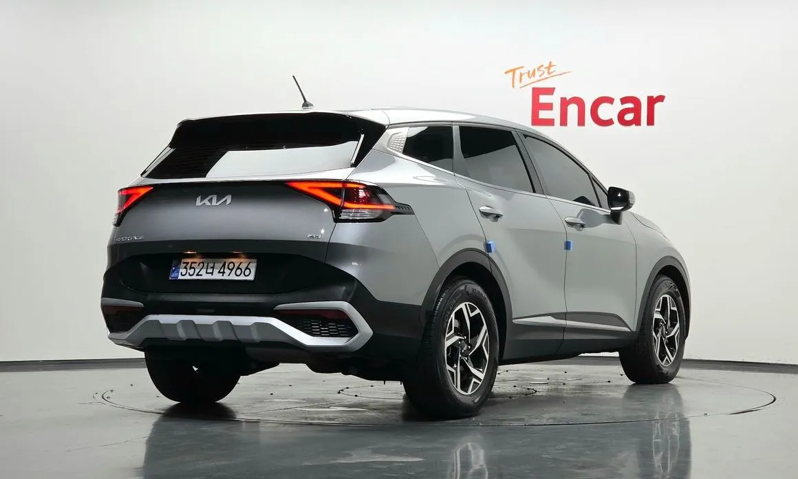 Kia Sportage — фото 7