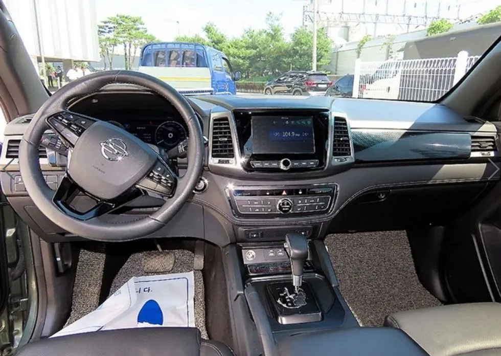 KG Mobility (Ssangyong) Rexton — фото 6