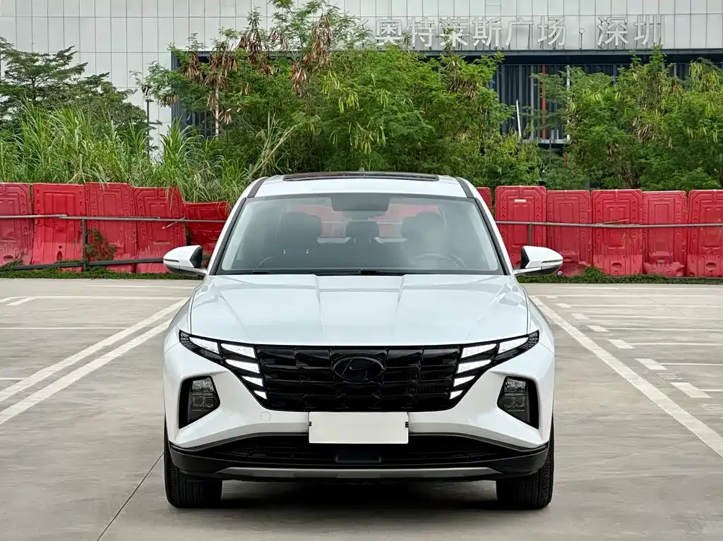 Hyundai Tucson — фото 2