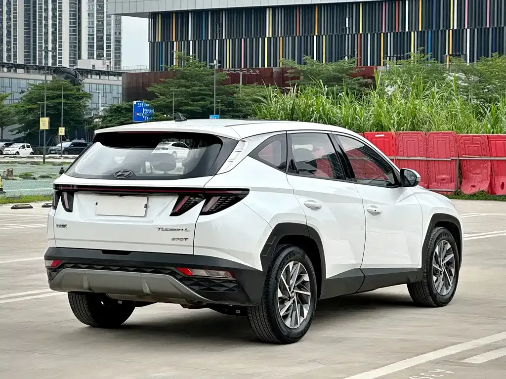 Hyundai Tucson — фото 10