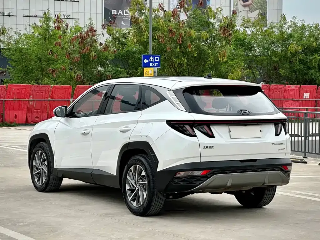 Hyundai Tucson — фото 9