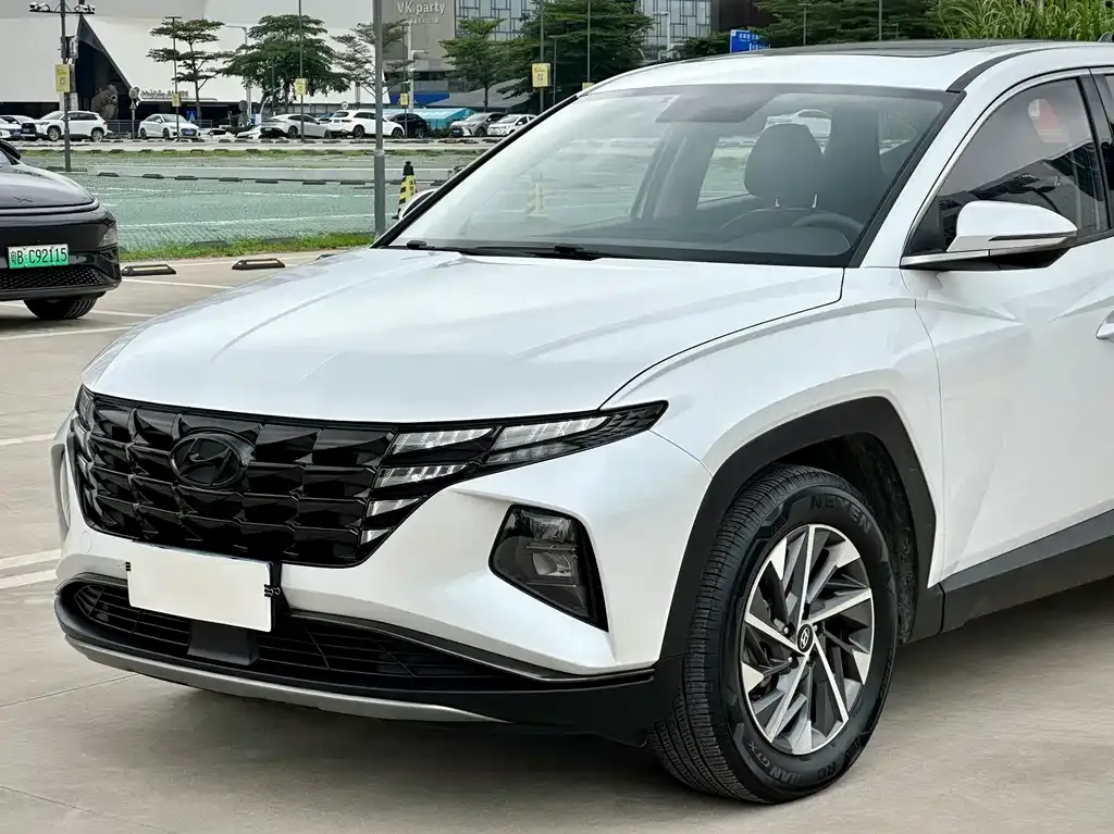 Hyundai Tucson — фото 4
