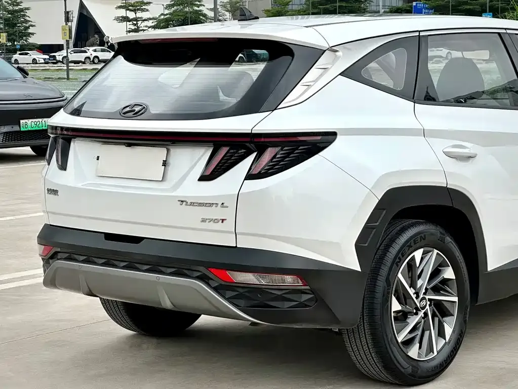 Hyundai Tucson — фото 6
