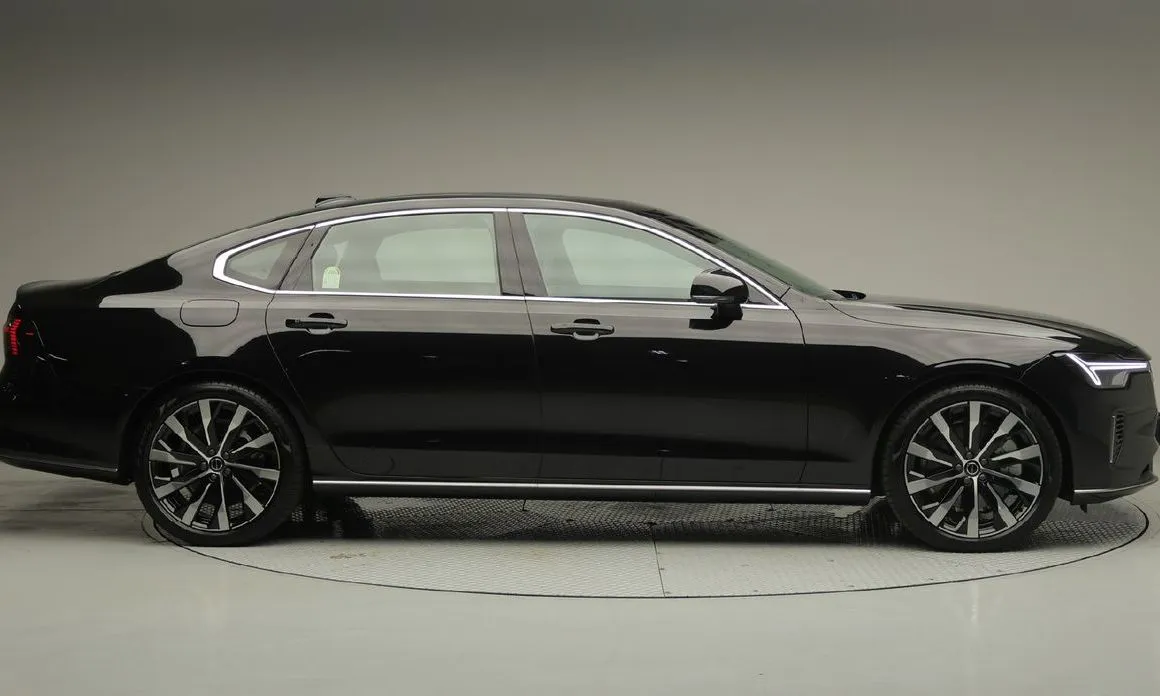 Volvo S90 — фото 8