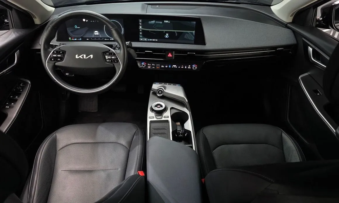 Kia EV6 2023 из KR, фото 9