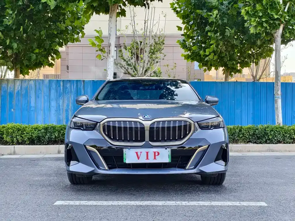BMW i5 2024 из CN, фото 6