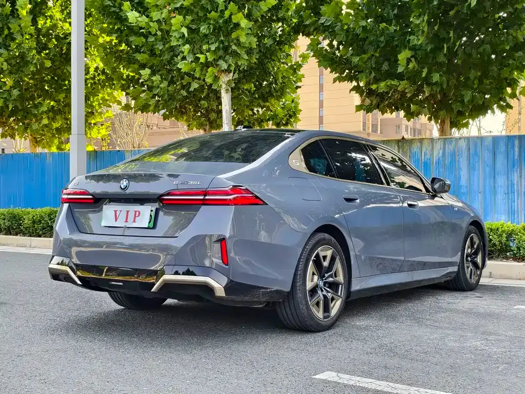 BMW i5 2024 из CN, фото 8