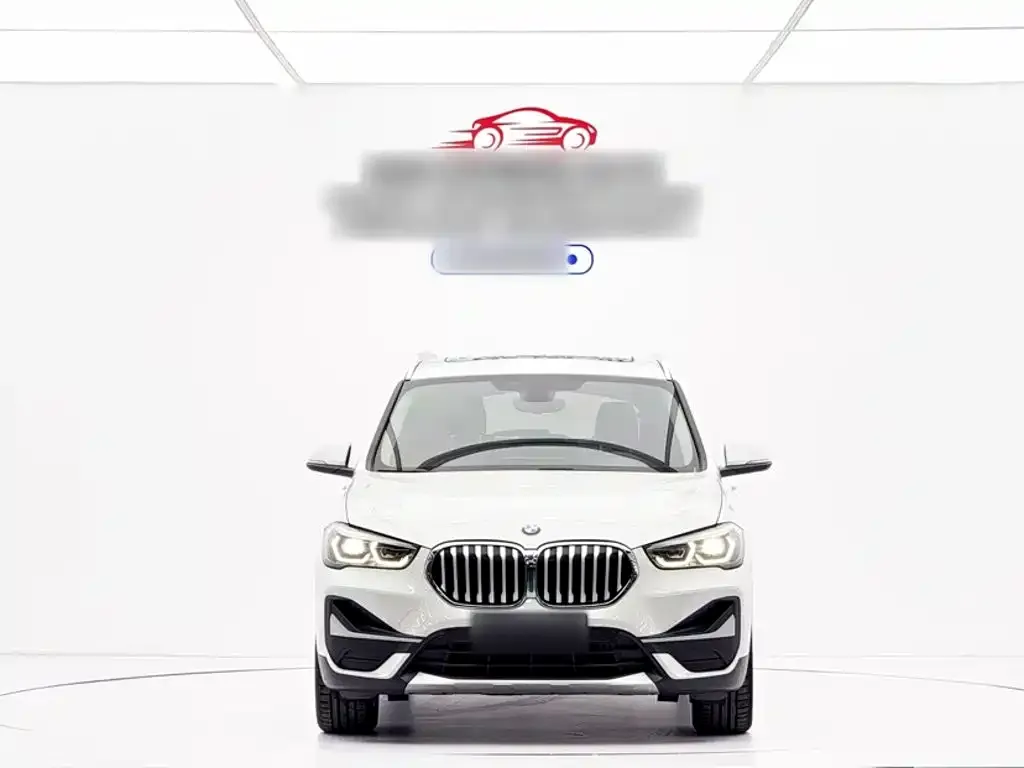 BMW X1 — фото 9