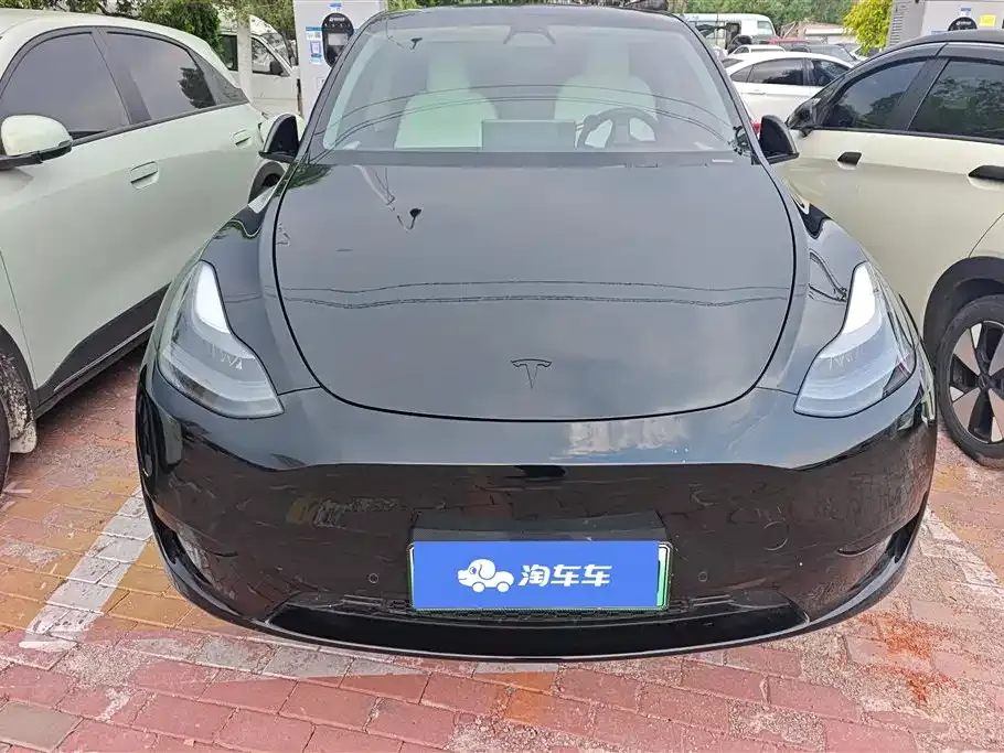 Tesla Model Y — фото 9