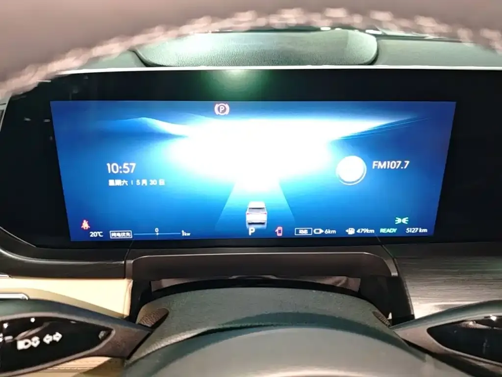 Buick GL8 Hybrid — фото 3