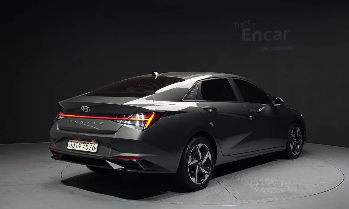 Hyundai AVANTE — фото 2