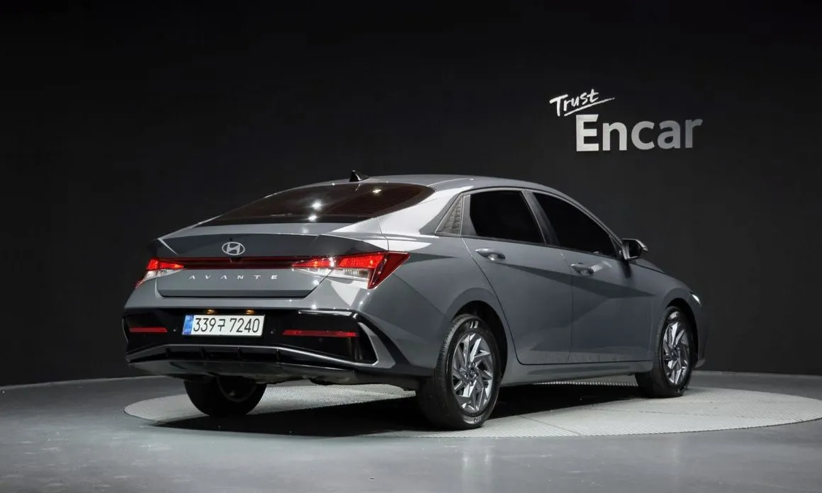 Hyundai AVANTE — фото 5