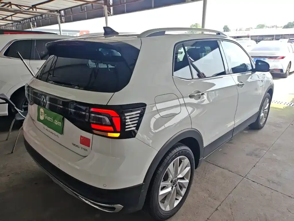 Volkswagen T-Cross — фото 6