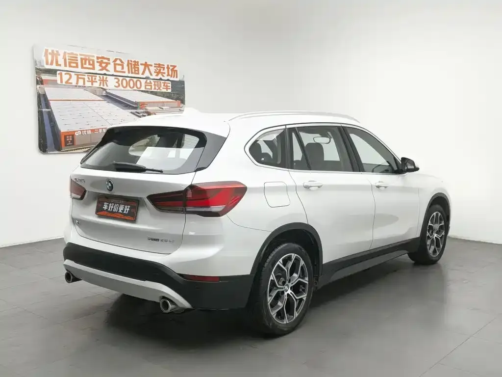 BMW X1 — фото 3
