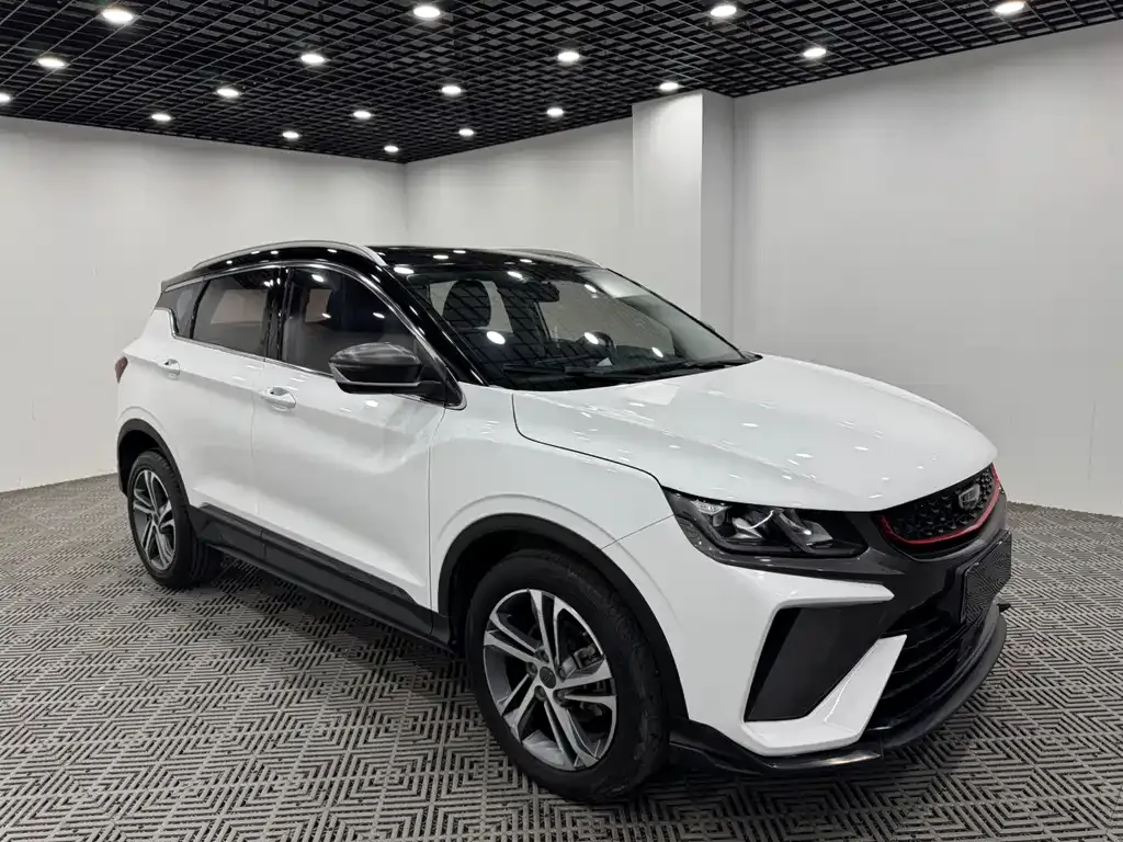 Geely Binyue — фото 1