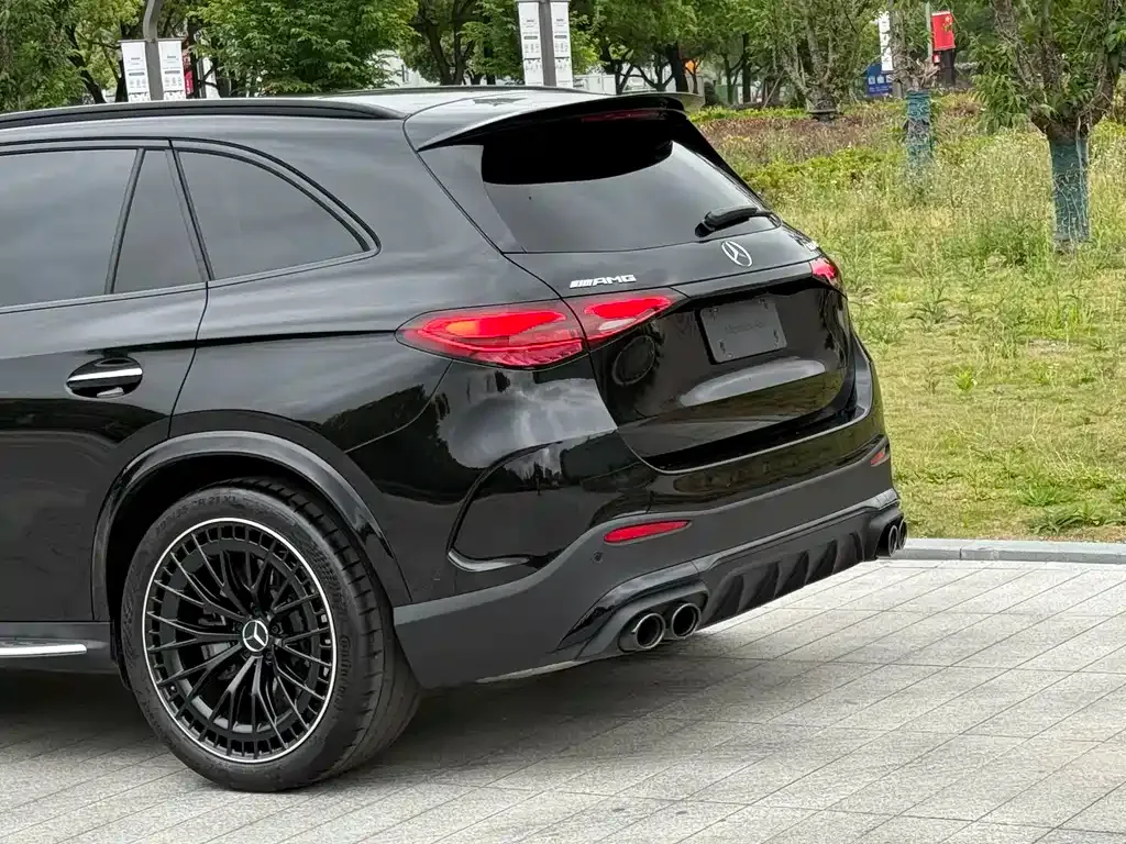 Mercedes-Benz GLC AMG — фото 7
