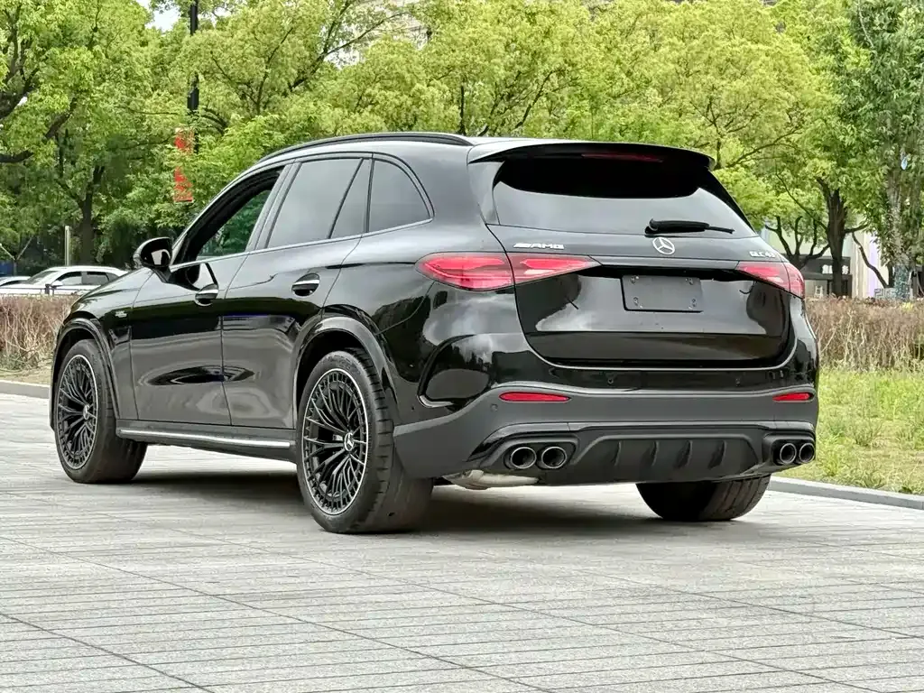 Mercedes-Benz GLC AMG — фото 9