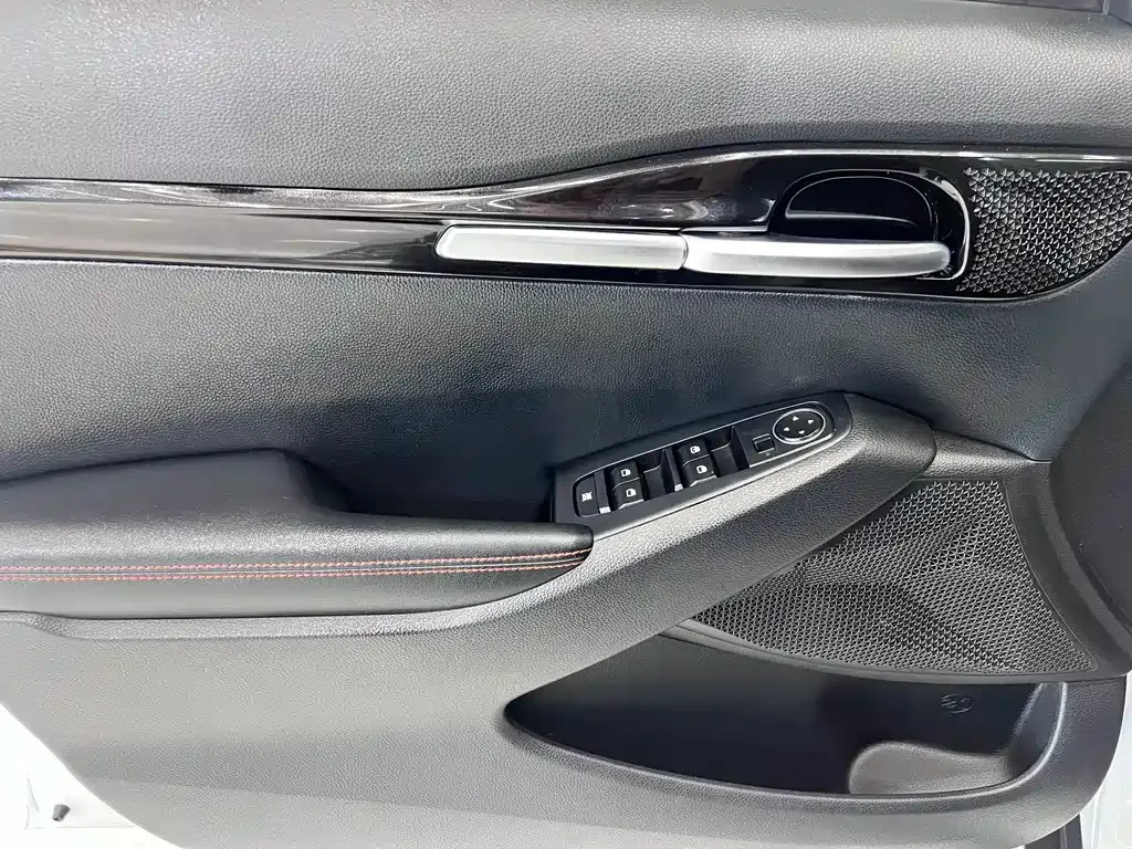 Kia KX3 — фото 10