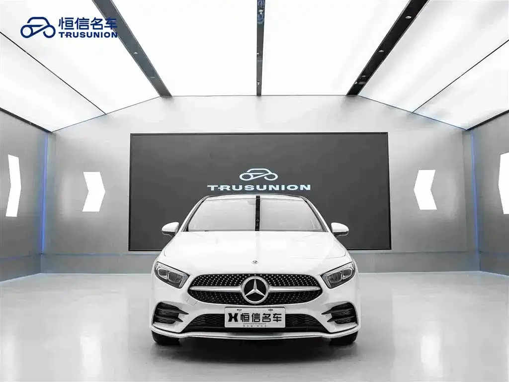 Mercedes-Benz A-Class — фото 10