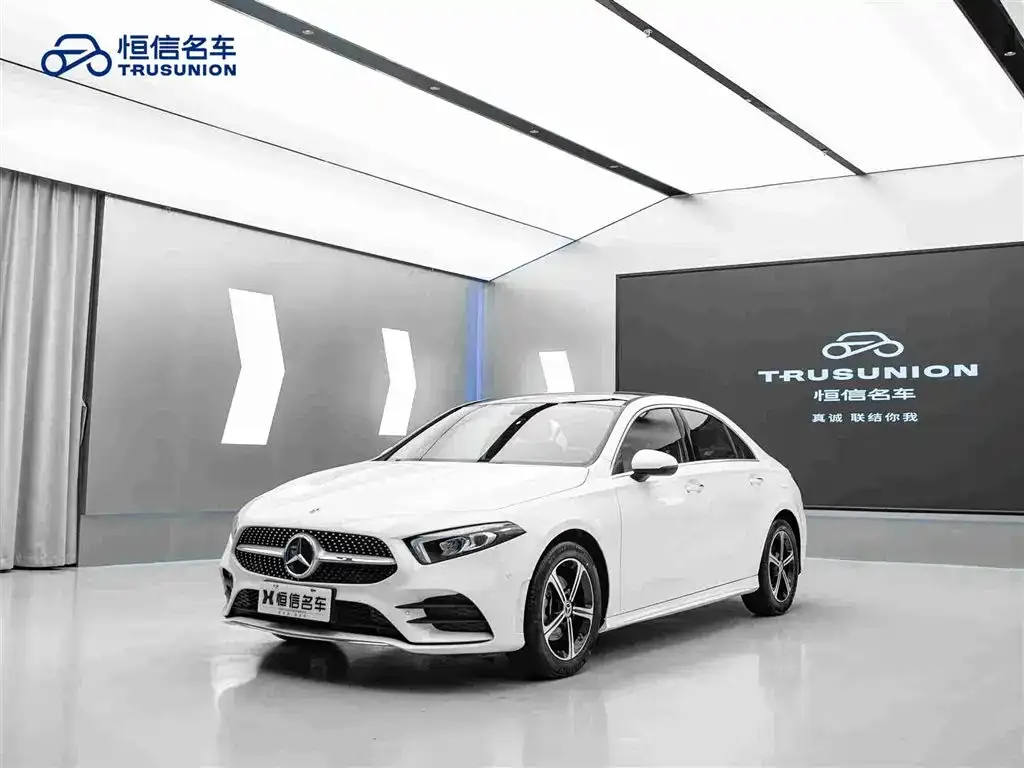 Mercedes-Benz A-Class — фото 8