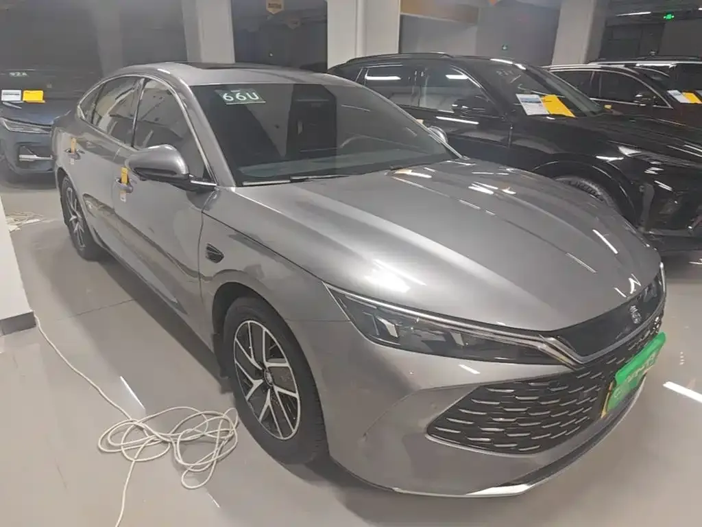 BYD Qin L — фото 9