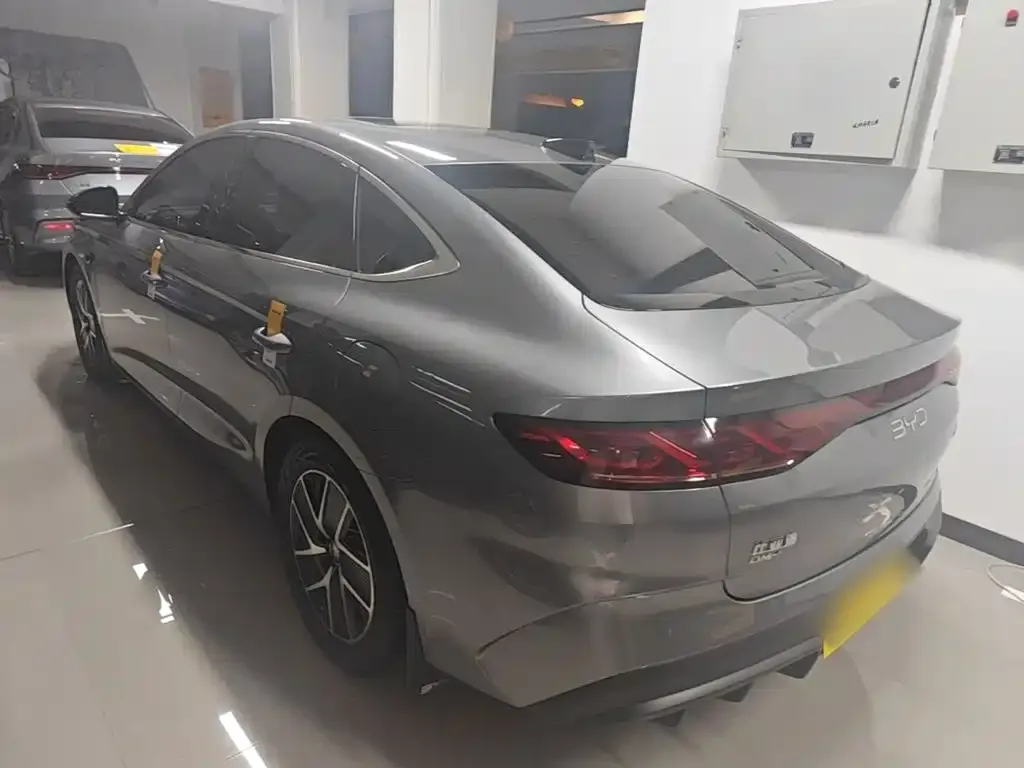 BYD Qin L — фото 4