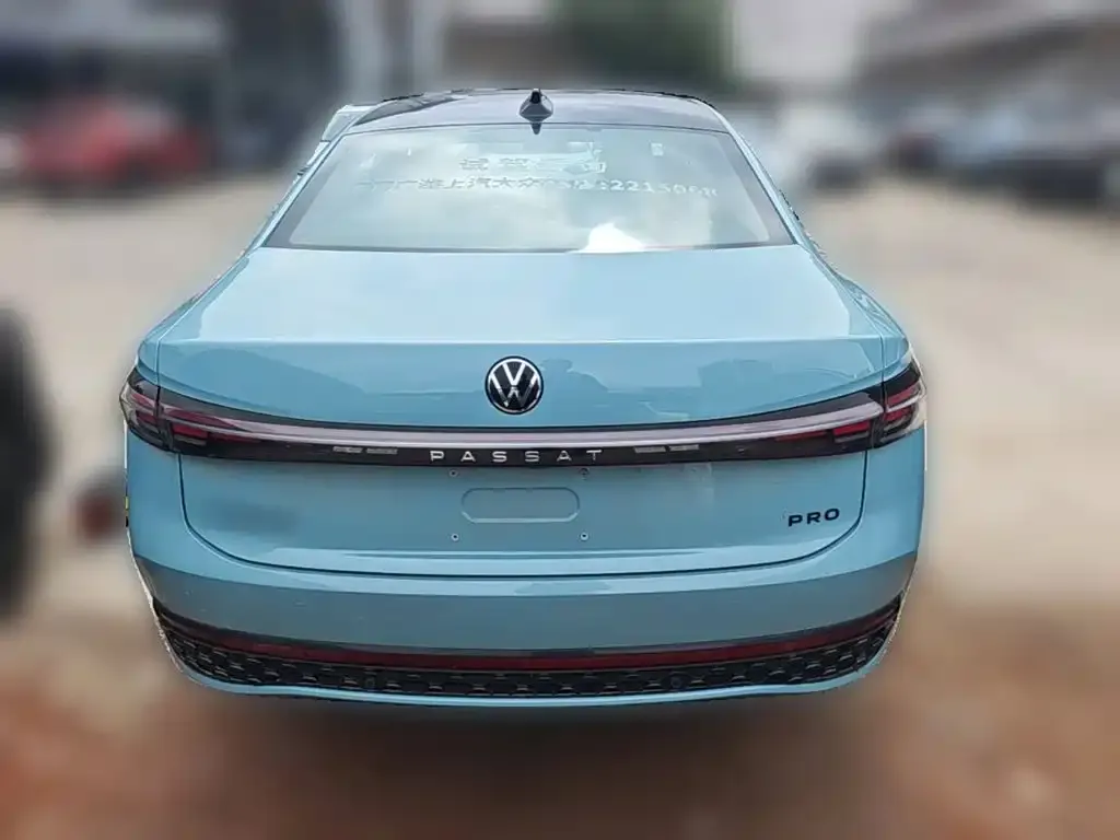 Volkswagen Passat — фото 2