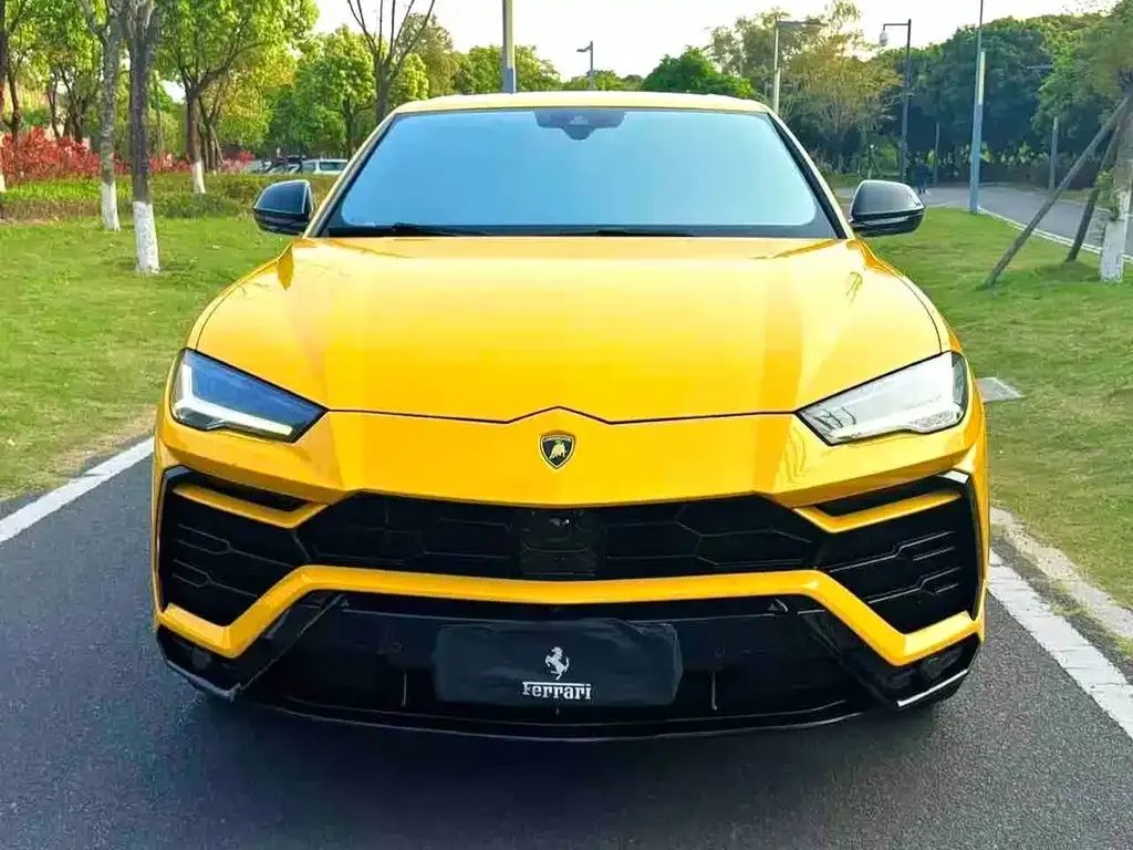 Lamborghini Urus — фото 6