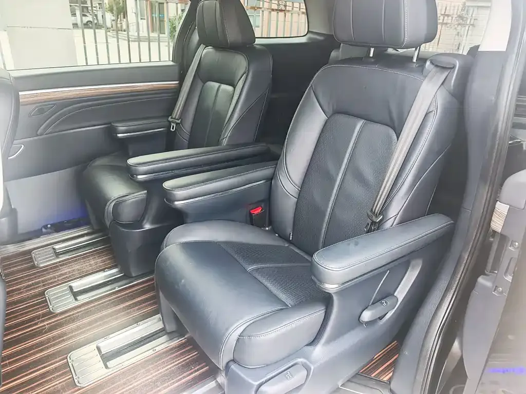GAC Motor Trumpchi M8 — фото 6