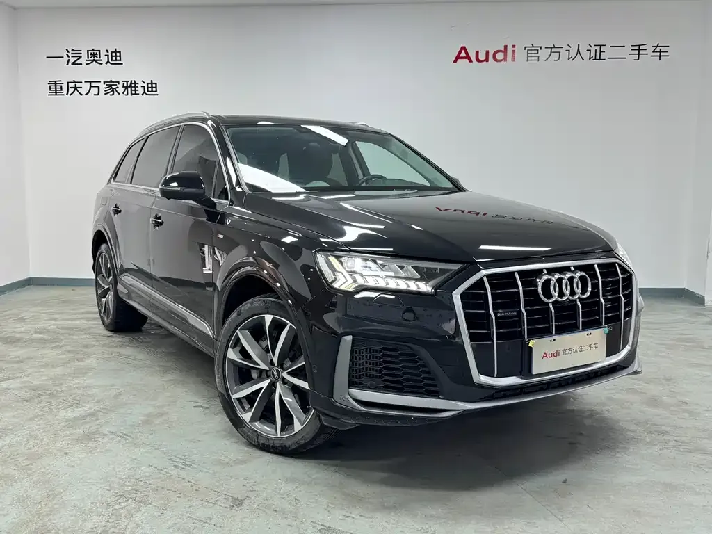 Audi Q7 — фото 6